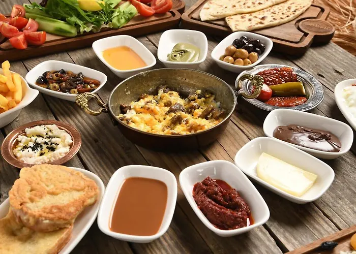 Yakamoz & Restaurant בית נופש